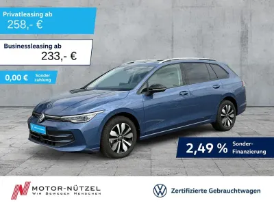 Gebraucht VW Golf VIII Goal 116 PS (85 kW) 2025 Anemonenblau metallic Kombi