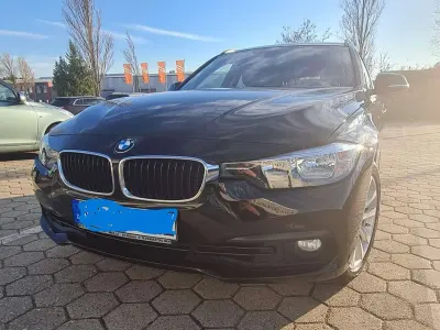 Gebraucht BMW 325 Advantage 224 PS (164 kW) 2017 Schwarz Kombi