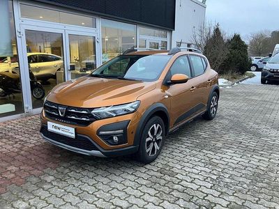 Orange Gebraucht 2021 Dacia Sandero Comfort Limousine | 11.980 € (Guter Preis)