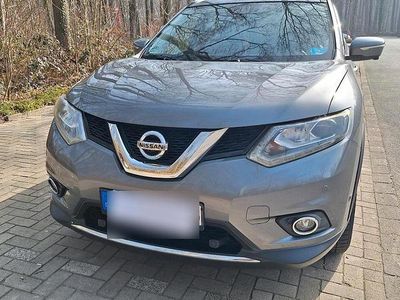 Usata Nissan X-Trail Tekna 131 CV (96 kW) 2016 Grigio SUV