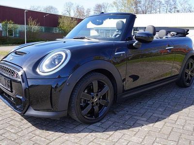 Gebraucht Mini Cooper S Cabriolet 178 PS (130 kW) 2022 Schwarz Cabrio