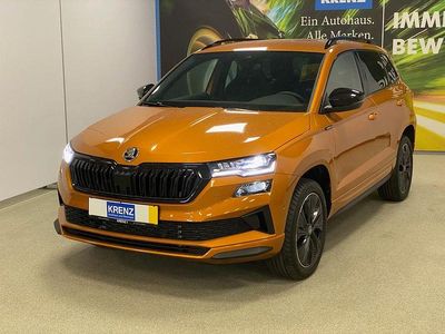 Nuova Skoda Karoq SportlinePlus 150 CV (110 kW) 2026 Arancione SUV
