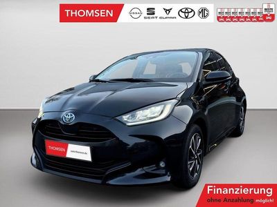 Gebraucht Toyota Yaris Hybrid Team 116 PS (85 kW) 2023 Mysticschwarz mica Limousine