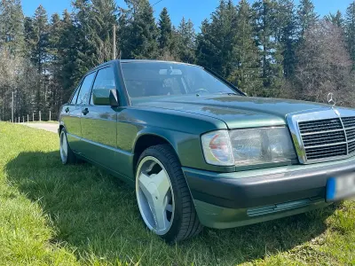 Gebraucht Mercedes 190 90 PS (66 kW) 1990 Grün Limousine