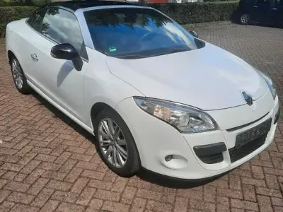 Gebraucht Renault Mégane Cabriolet Luxe 131 PS (96 kW) 2010 Weiß Cabrio