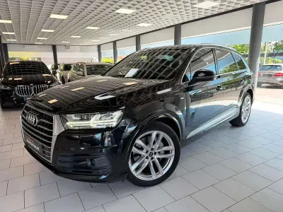 Używany Audi Q7 S-Line 218 KM (160 kW) 2016 Czarny SUV