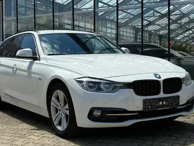 Gebraucht BMW 320 Sport Line 184 PS (135 kW) 2016 Weiß Kombi