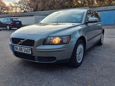 Volvo S40