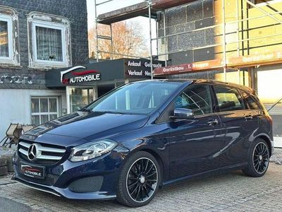 Gebraucht Mercedes B250 AMG line 211 PS (155 kW) 2017 Blau Van / Kleinbus