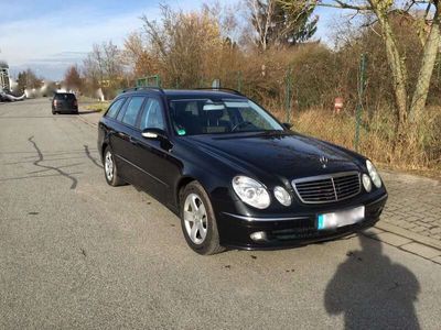 Mercedes E280