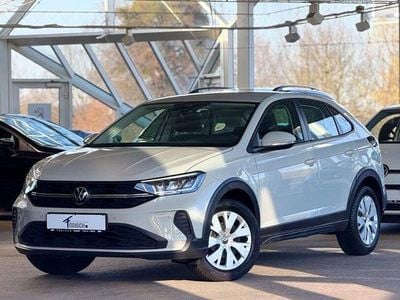 Usata VW Taigo Basis 140 CV (102 kW) 2022 Grigio SUV