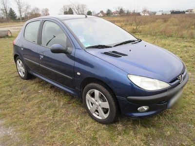 Gebraucht Peugeot 206 109 PS (80 kW) 2001 Blau Limousine