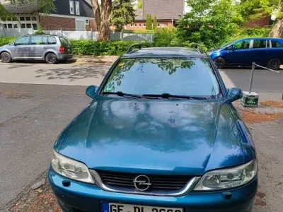 Brugt Opel Vectra 101 HK (74 kW) 2002 Blå Sedan