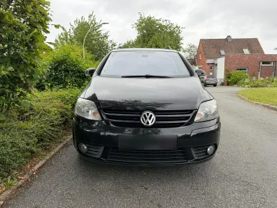 Gebraucht VW Golf VI United 105 PS (77 kW) 2008 Schwarz Kleinwagen