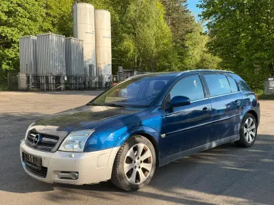 Gebraucht Opel Signum 150 PS (110 kW) 2004 Blau Kleinwagen