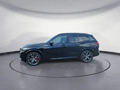 Gebraucht BMW X5 Performance 530 PS (389 kW) 2023 Schwarz SUV