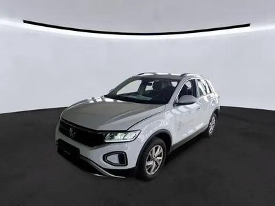 Usata VW T-Roc Life 150 CV (110 kW) 2023 Bianco SUV
