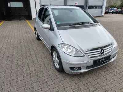 Gebraucht Mercedes A200 Avantgarde 136 PS (100 kW) 2006 Silber Van / Kleinbus