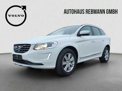 Weiß Gebraucht 2015 Volvo XC60 Summum SUV | 19.780 € (Fairer Preis)