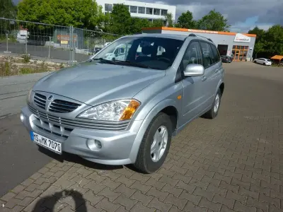 Gebraucht SsangYong Kyron 141 PS (103 kW) 2006 Silber SUV