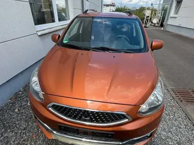 Gebraucht Mitsubishi Space Star Edition 80 PS (58 kW) 2019 Orange Kleinwagen