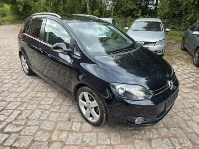 Gebraucht VW Golf VI Style 122 PS (89 kW) 2011 Schwarz Kleinwagen