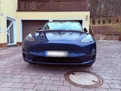Second-hand Tesla Model Y 274 kW (373 CP) 2022 Albastru SUV
