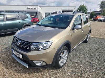 Gebraucht Dacia Sandero Essentiel 73 PS (53 kW) 2020 Dünenbeige metallic hnp Kleinwagen