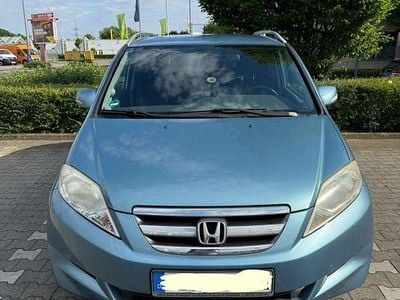 Honda FR-V
