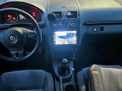 Gebraucht VW Touran Highline 140 PS (102 kW) 2010 Schwarz Van / Kleinbus