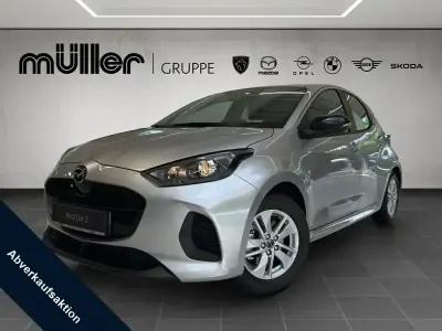 Gebraucht Mazda 2 Center-Line 116 PS (85 kW) 2025 Stormy silver (metallic) Kleinwagen