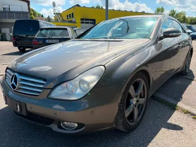 Używany Mercedes CLS320 224 KM (164 kW) 2007 Brązowy Coupe