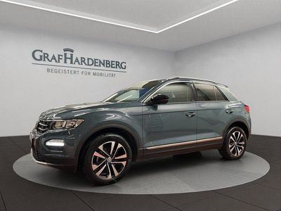 Gebraucht VW T-Roc IQ Drive 150 PS (110 kW) 2020 Blau SUV