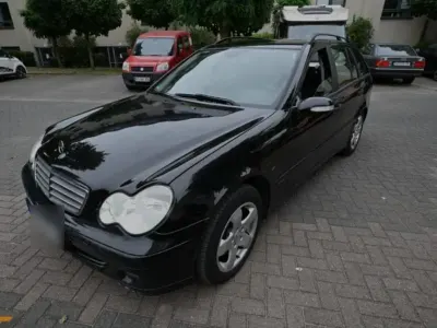 Gebraucht Mercedes C220 150 PS (110 kW) 2006 Schwarz Kombi
