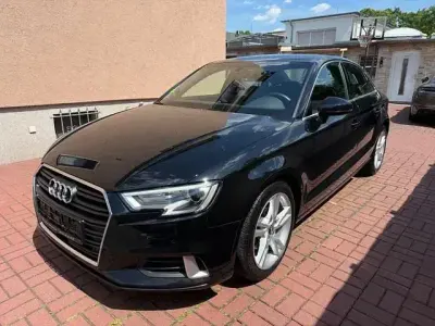 Gebraucht Audi A3 Sport 116 PS (85 kW) 2019 Mythosschwarz Limousine