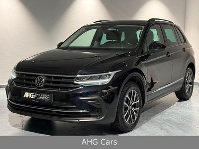 Gebraucht VW Tiguan Life 150 PS (110 kW) 2022 Schwarz SUV