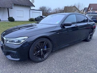 Gebraucht BMW 740 Performance 320 PS (235 kW) 2017 Schwarz Limousine
