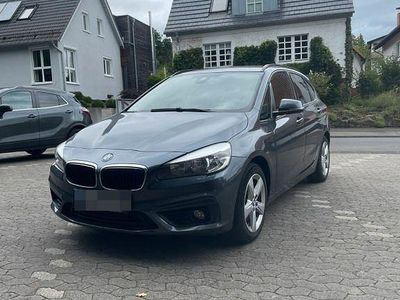 BMW 218