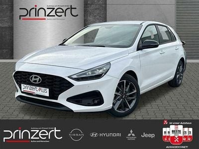 Gebraucht Hyundai i30 Advantage 101 PS (74 kW) 2022 Andere farbe Kleinwagen