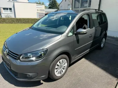 Gebraucht VW Touran 104 PS (76 kW) 2015 Grau Van / Kleinbus