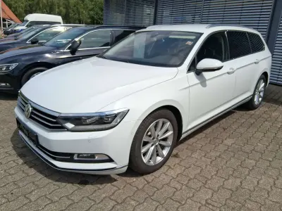 Gebraucht VW Passat Highline 239 PS (175 kW) 2015 Pure white Kombi