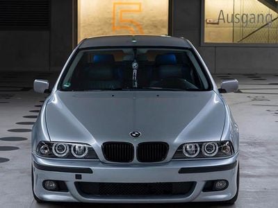 Second-hand BMW 523 170 CP (125 kW) 1998 Argintiu Berlinǎ