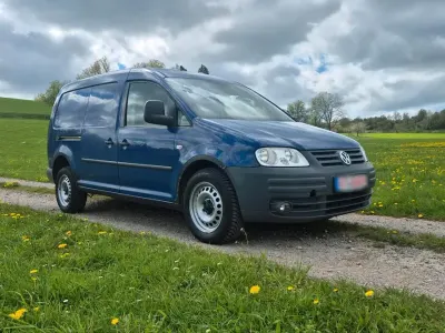 Gebraucht VW Caddy 102 PS (75 kW) 2010 Blau Van / Kleinbus