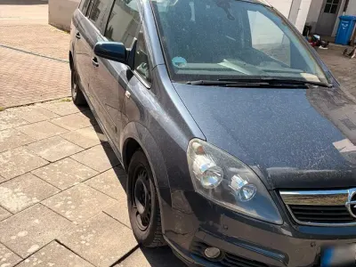 Brugt Opel Zafira 140 HK (102 kW) 2008 Andere farben MPV
