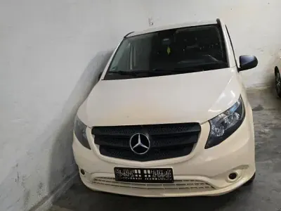 Gebraucht Mercedes Vito 163 PS (119 kW) 2020 Beige Van