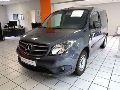 Mercedes Citan 111