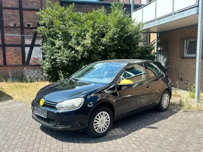 Gebraucht VW Golf VI 80 PS (58 kW) 2009 Schwarz Kleinwagen
