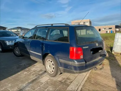 Occasion VW Passat 90 ch (66 kW) 2000 Bleue Break