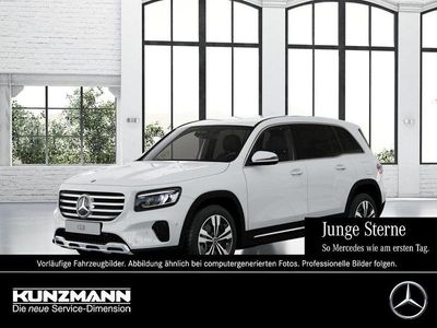 Mercedes GLB220