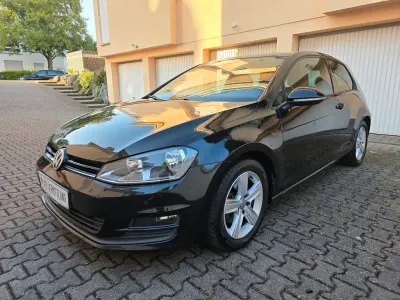 Gebraucht VW Golf VII Comfortline 150 PS (110 kW) 2016 Schwarz Limousine